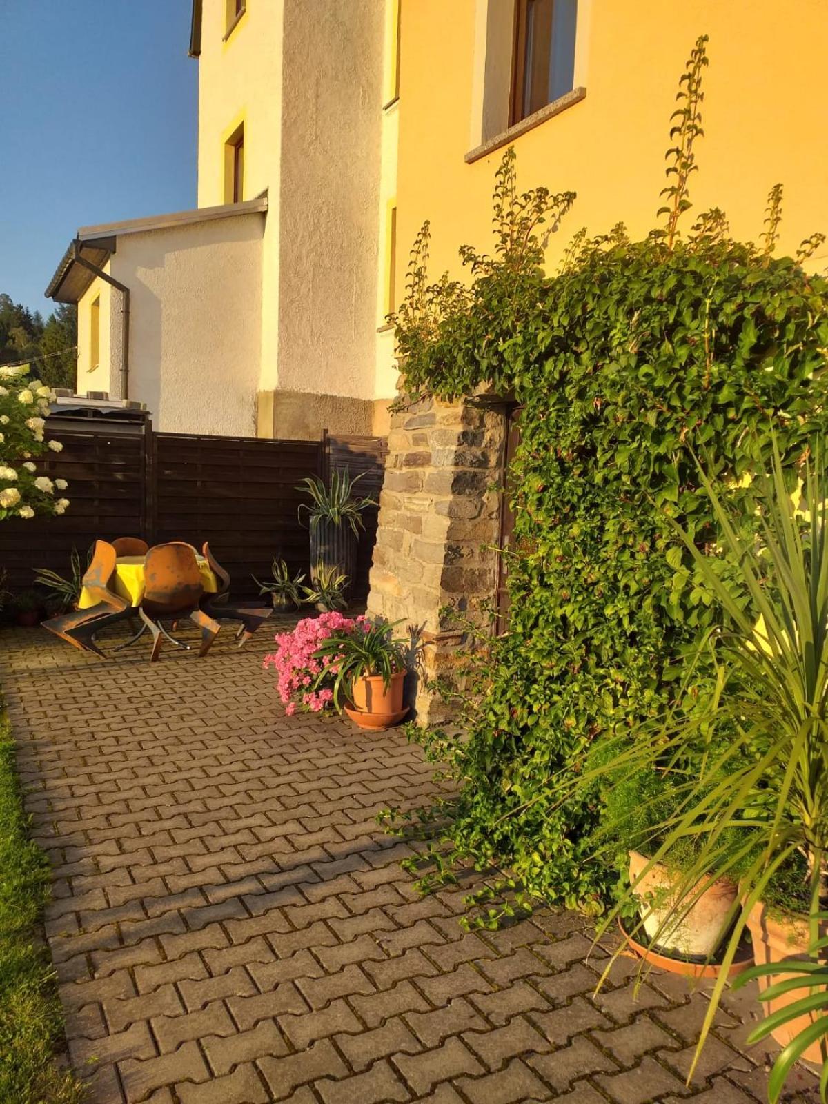 Ferienwohnung Uranus 1A Annaberg-Buchholz Bagian luar foto